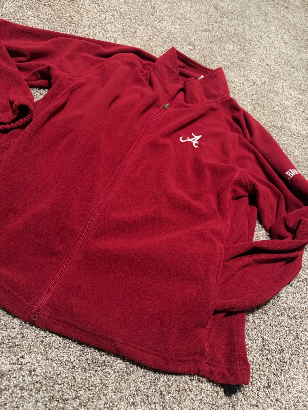 Alabama Crimson Tide full-zip fleece jacket from ProEdge by Knights Apparel (XL)